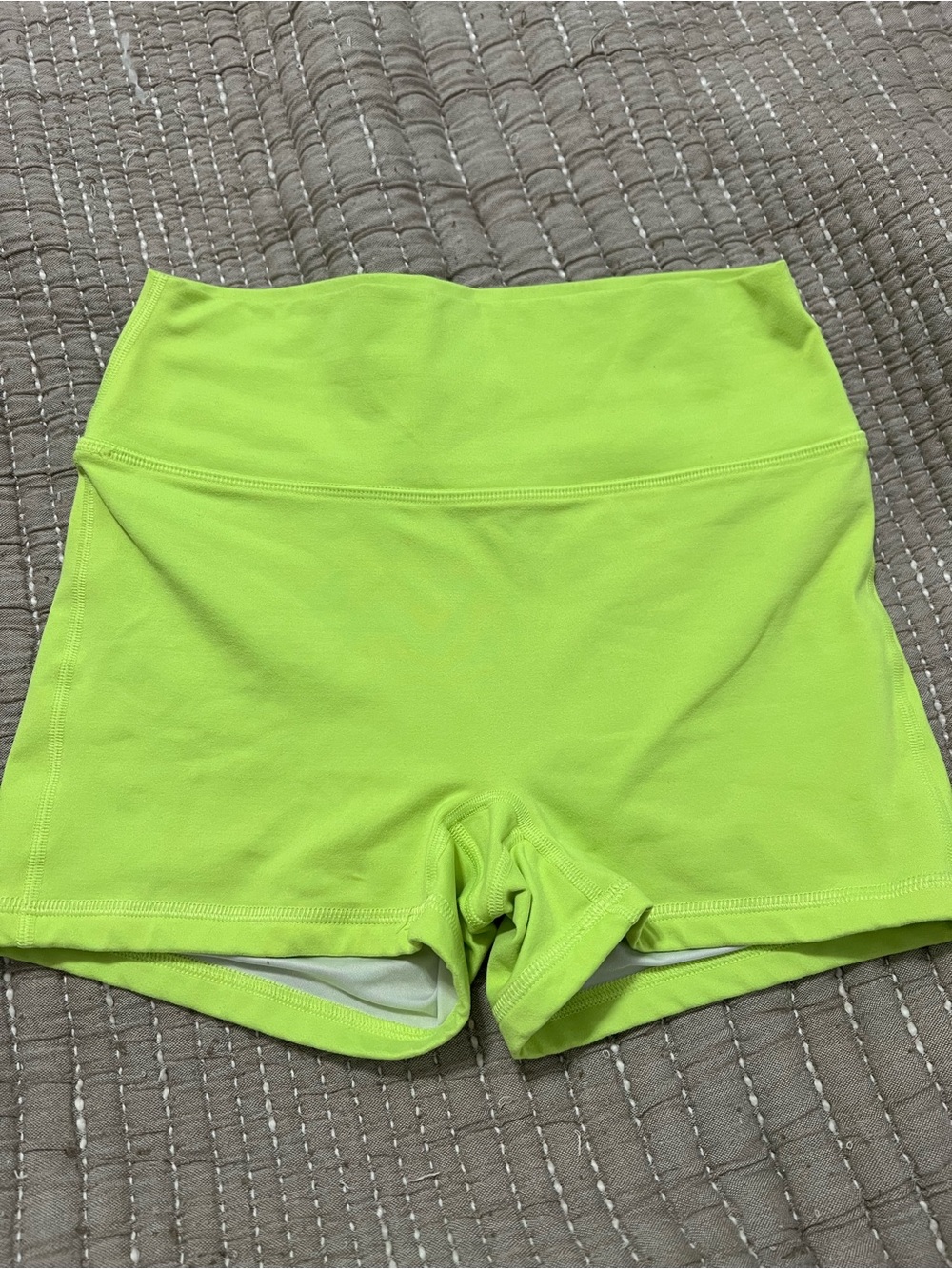 Fleo Neon yellow Ascend 3.25inch no front seam higher rise